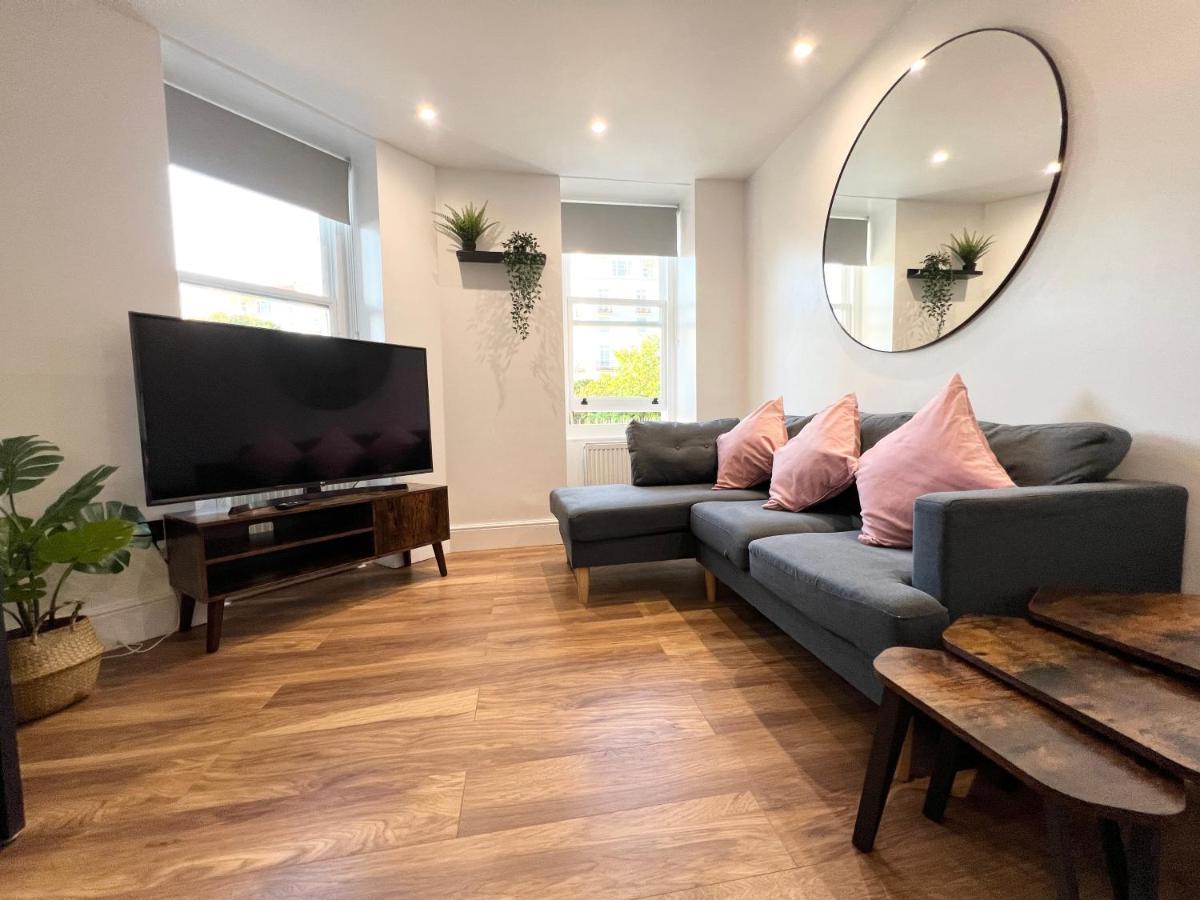 Lovely Apartment, One Minute From Bournemouth Beach And Town. Εξωτερικό φωτογραφία
